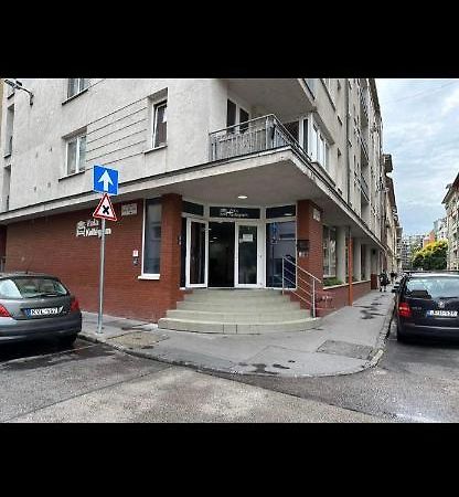 Viola Hostel Budapest Esterno foto